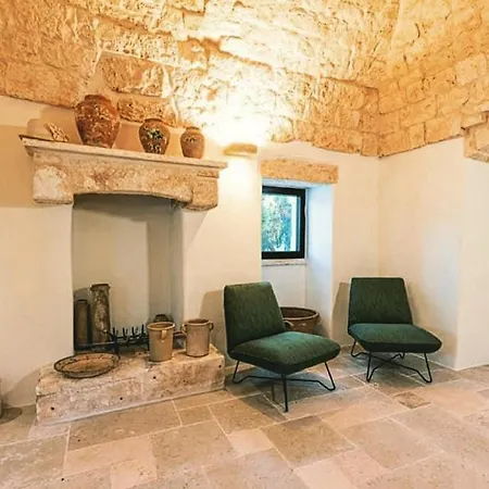 18th Century Saracen Trullo In Valle D'itria *